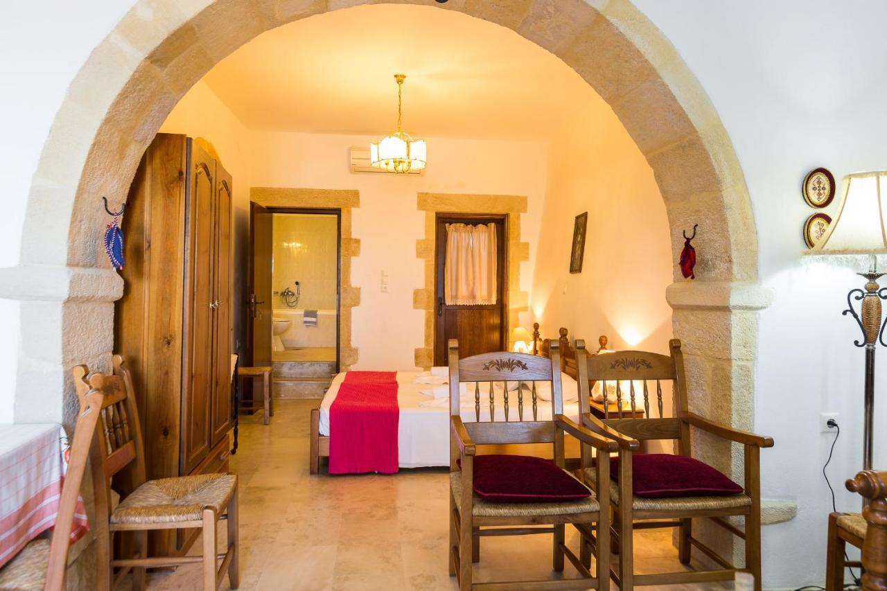 Enastron Guest House Ретимно Екстериор снимка