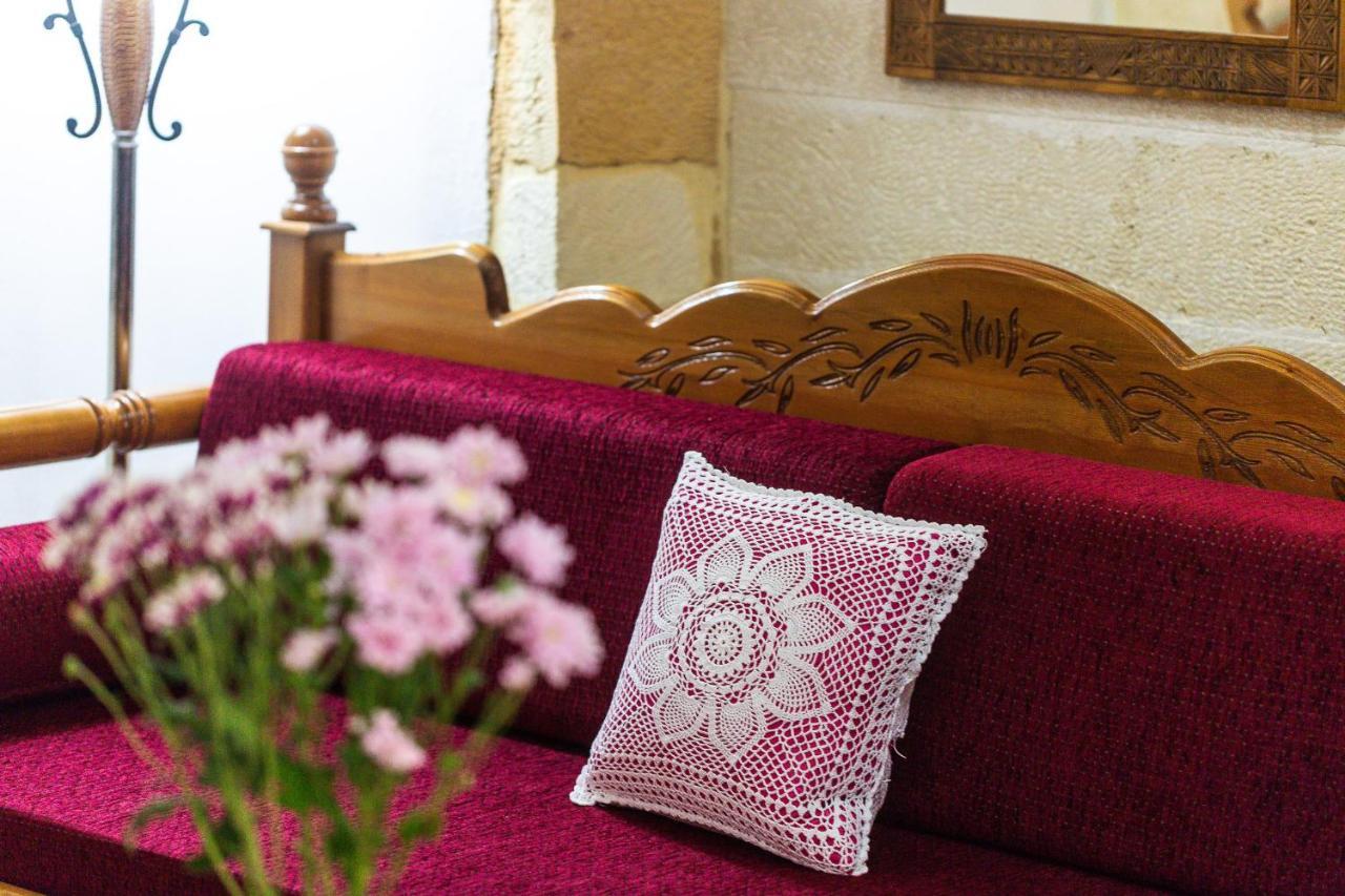 Enastron Guest House Ретимно Екстериор снимка